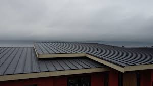 Professional  Roofing repair and installation in Runaway Bay, TX